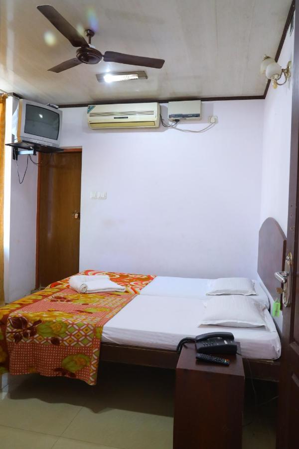 Ramanilayam Tourist Home Ambalapulai Exterior foto