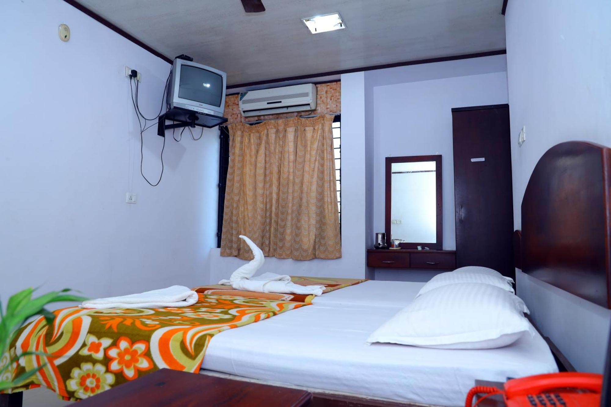 Ramanilayam Tourist Home Ambalapulai Zimmer foto